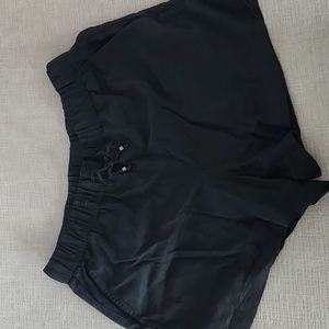 Banana Republic women's size 8 black Tencel pull on shorts